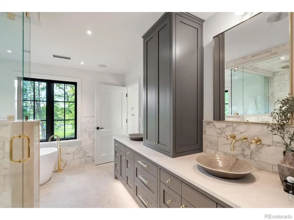 888 S Franklin Street Denver CO 80209