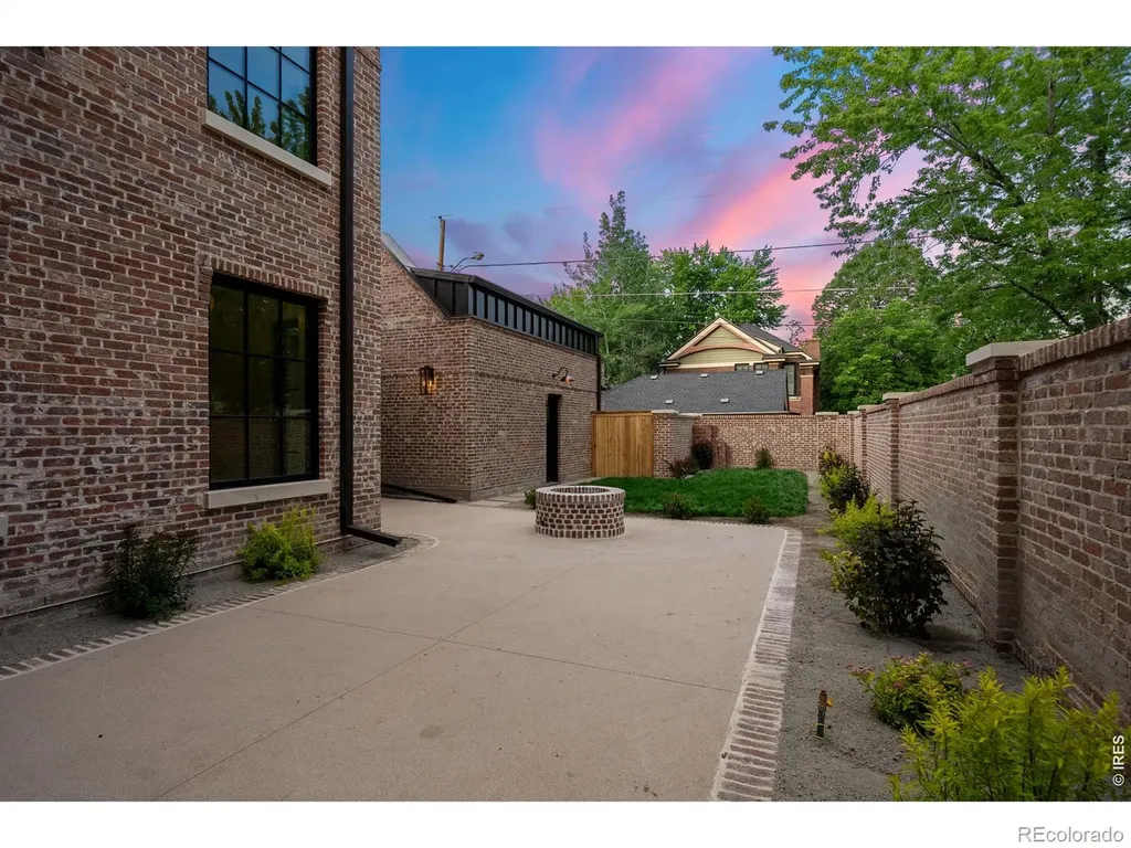 888 S Franklin Street Denver CO 80209