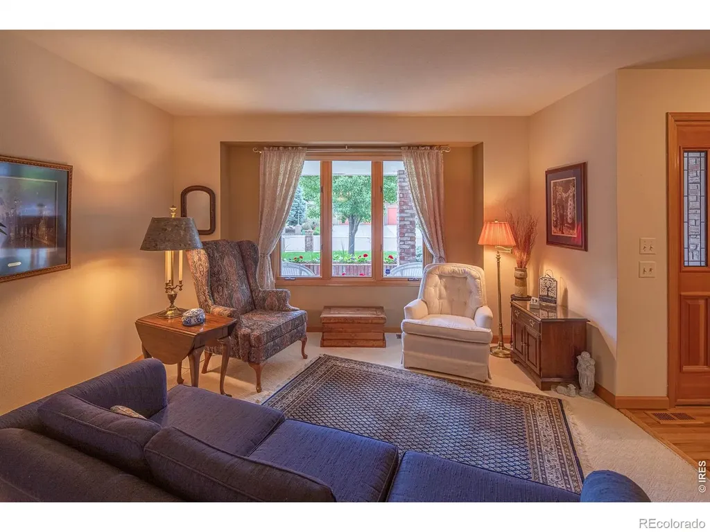 1611 Sunset Street Longmont CO 80501