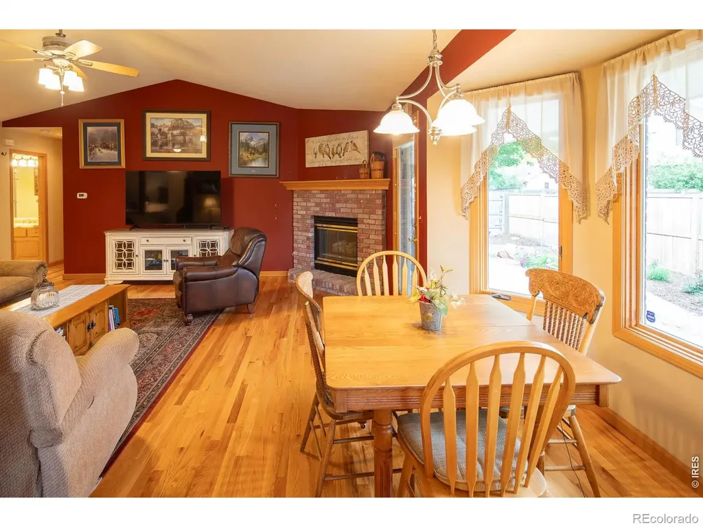1611 Sunset Street Longmont CO 80501