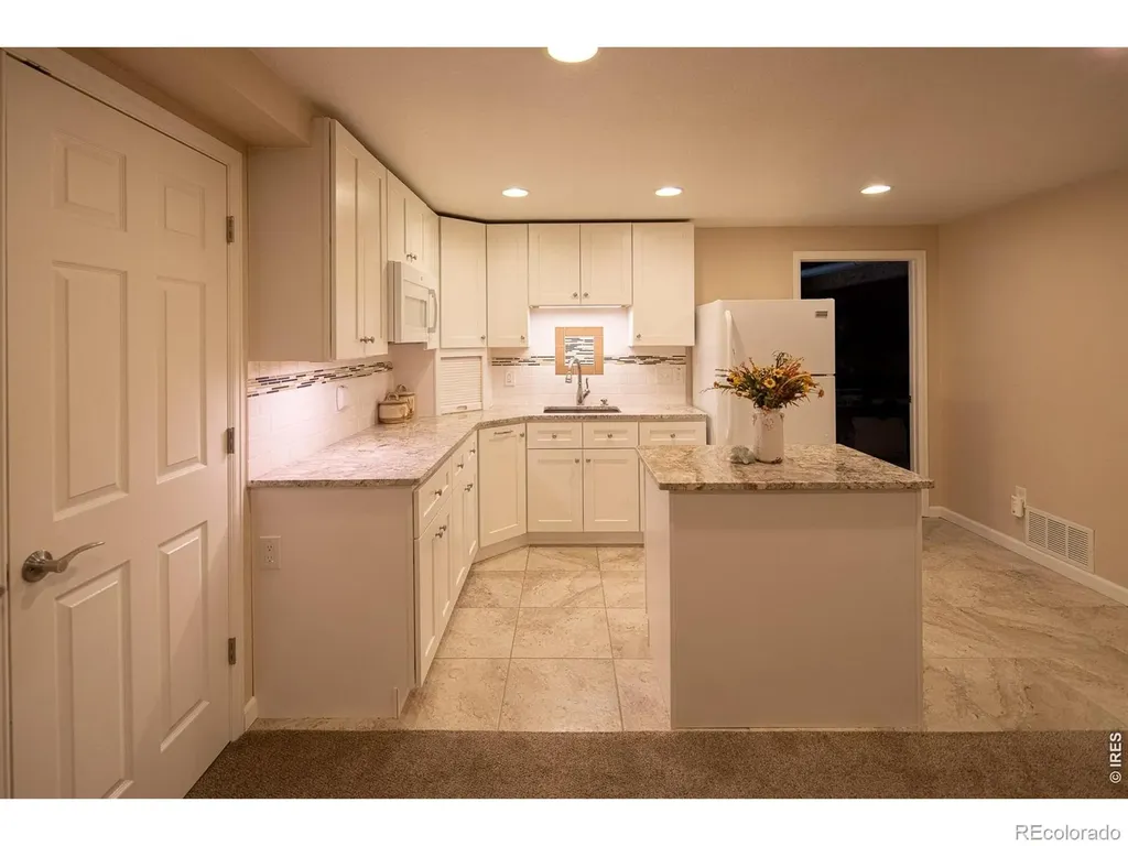 1611 Sunset Street Longmont CO 80501