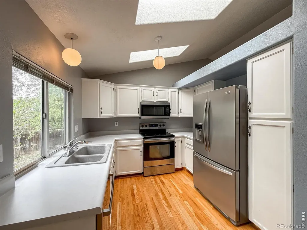 2155 Stuart Street Longmont CO 80501