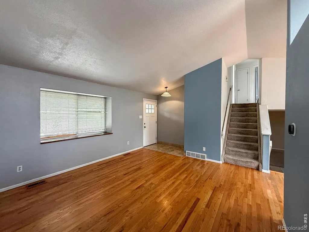 2155 Stuart Street Longmont CO 80501