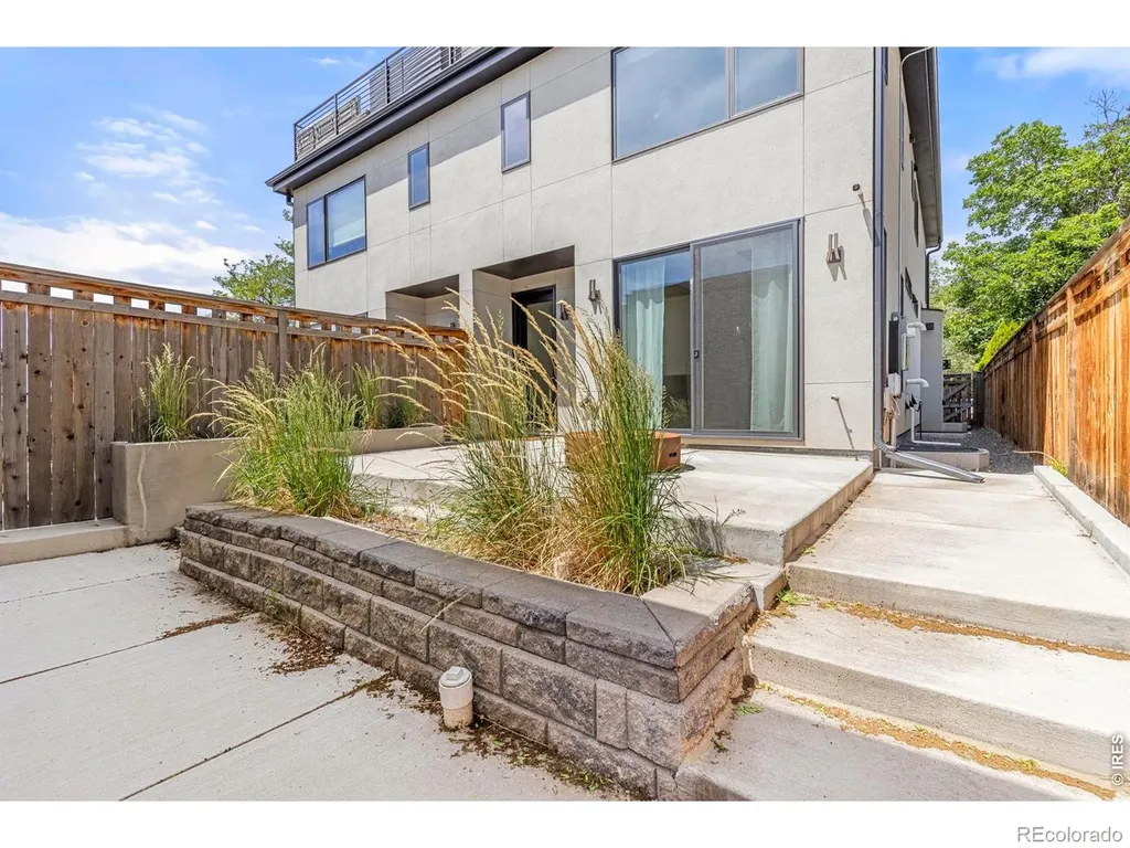 1318 Perry Street Denver CO 80204