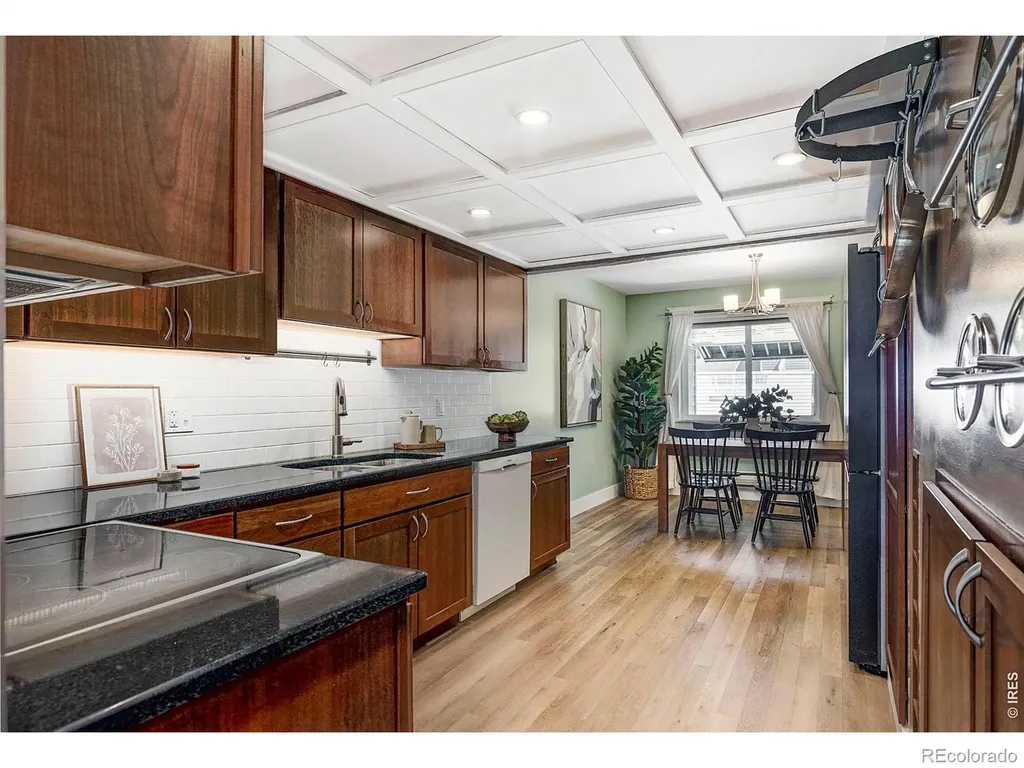 2979 Eagle Way Boulder CO 80301