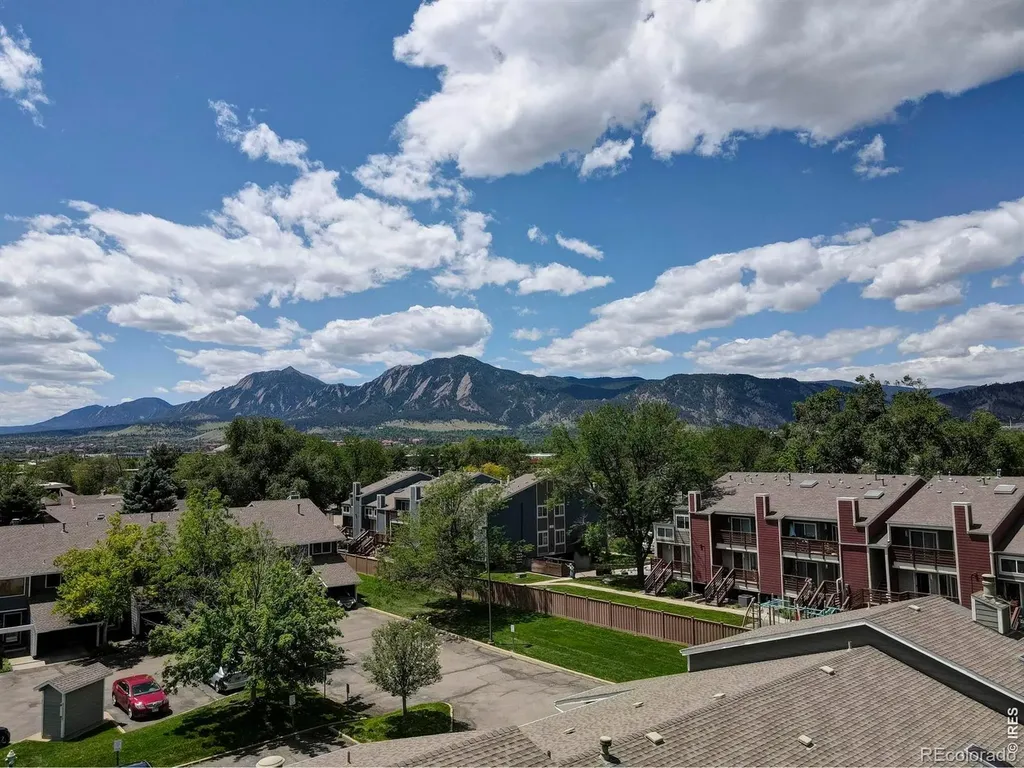2979 Eagle Way Boulder CO 80301