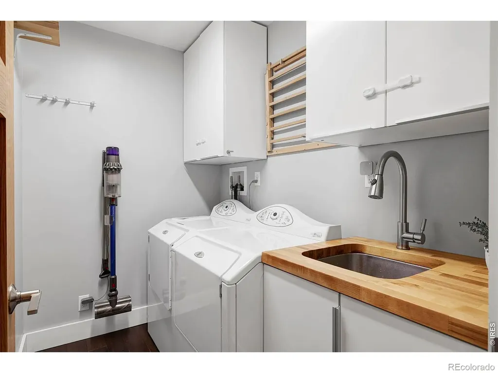 2979 Eagle Way Boulder CO 80301