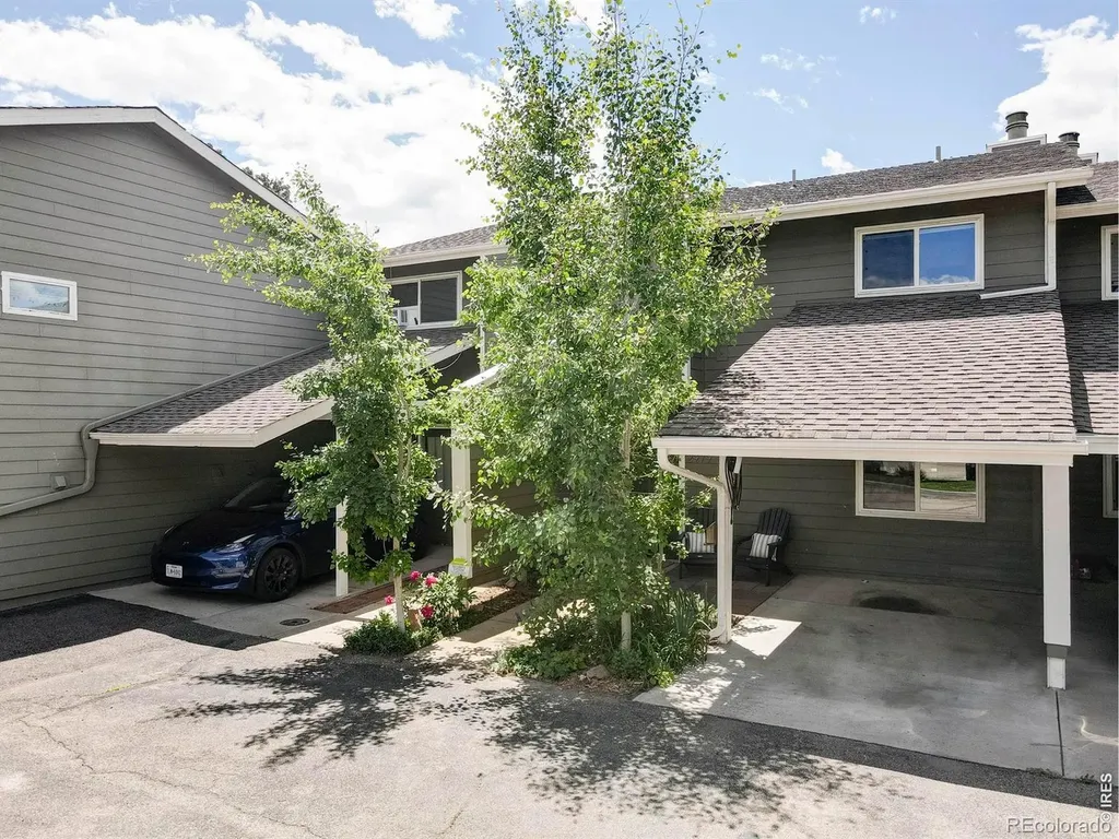 2979 Eagle Way Boulder CO 80301