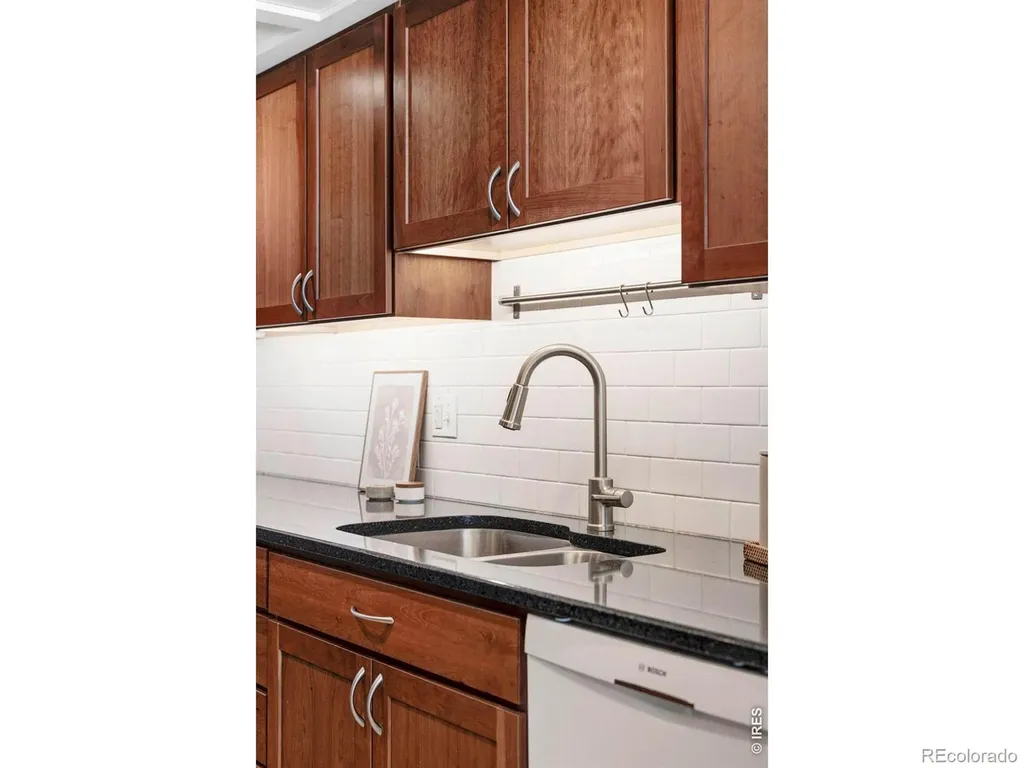 2979 Eagle Way Boulder CO 80301