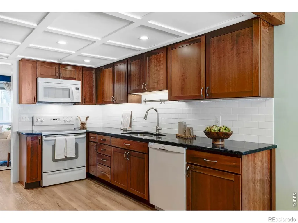 2979 Eagle Way Boulder CO 80301