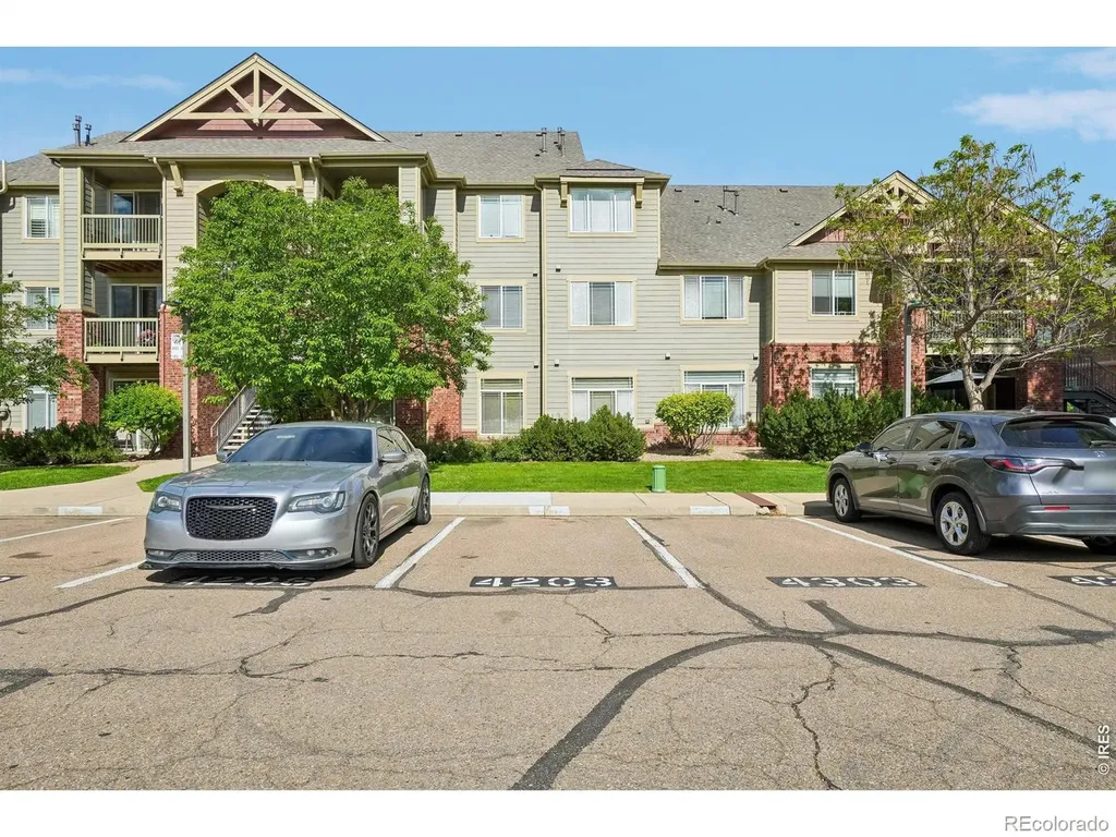 804 Summer Hawk Drive Longmont CO 80504