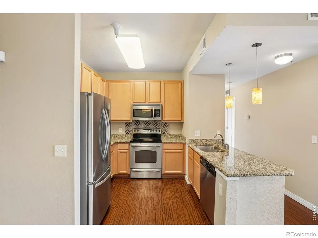 804 Summer Hawk Drive Longmont CO 80504