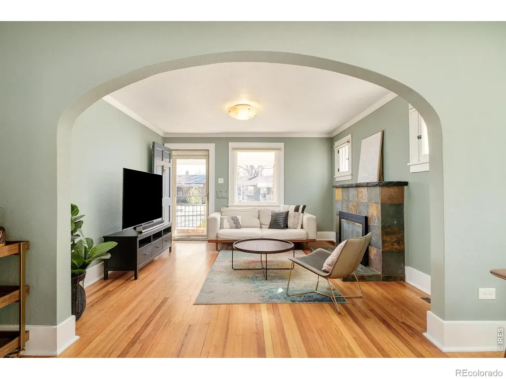 4559 Irving Street Denver CO 80211