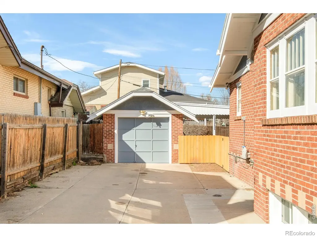 4559 Irving Street Denver CO 80211