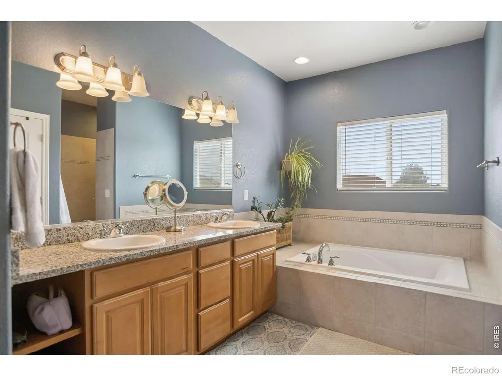 3433 Cottonwood Circle Longmont CO 80504