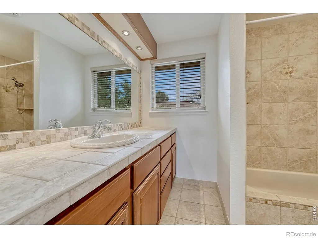 7325 W Clifton Avenue Littleton CO 80128