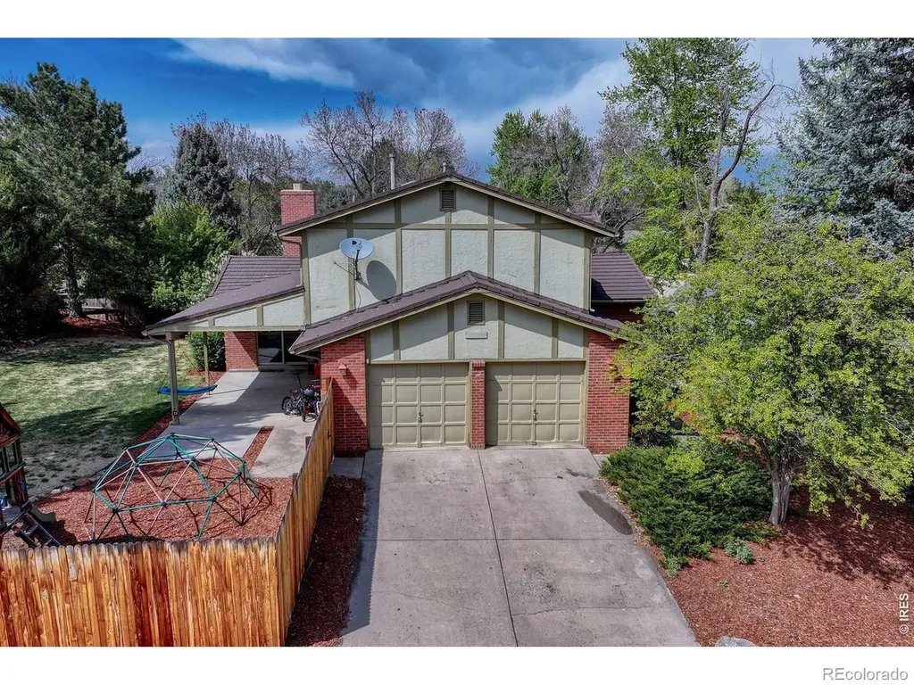 7325 W Clifton Avenue Littleton CO 80128