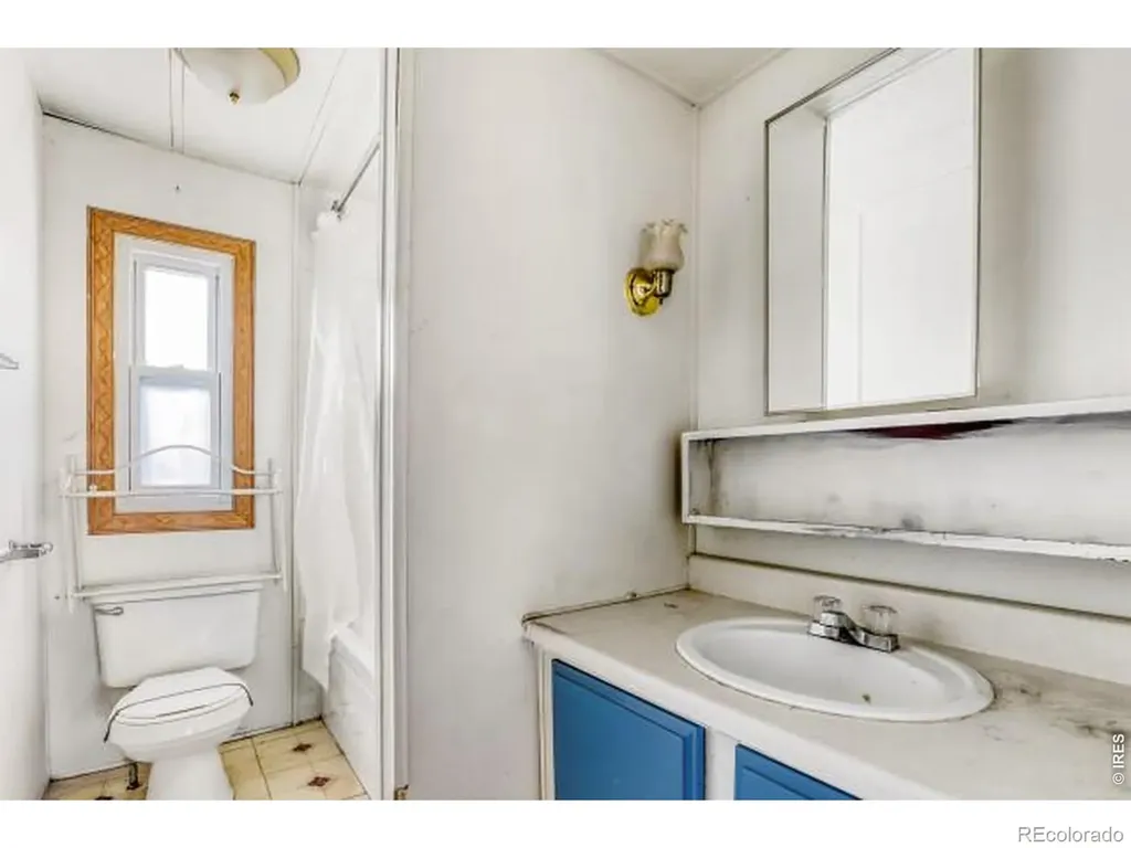 1215 Macintyre Court Dacono CO 80514