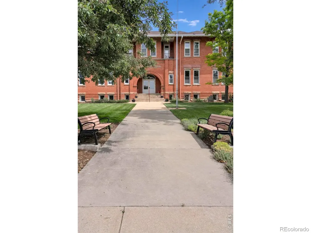 1215 Cedar Avenue Boulder CO 80304