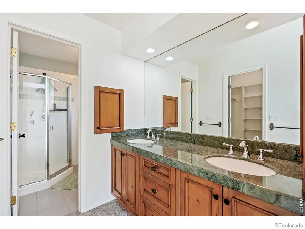 5411 Manitou Road Littleton CO 80123
