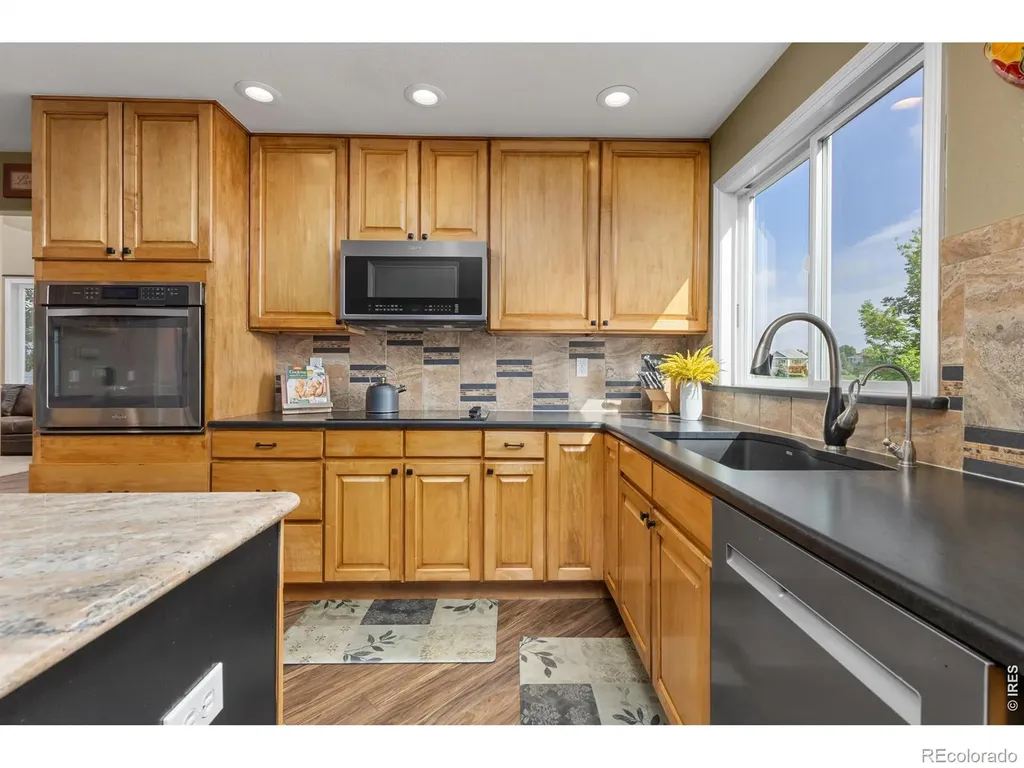 1224 Whitehall Drive Longmont CO 80504