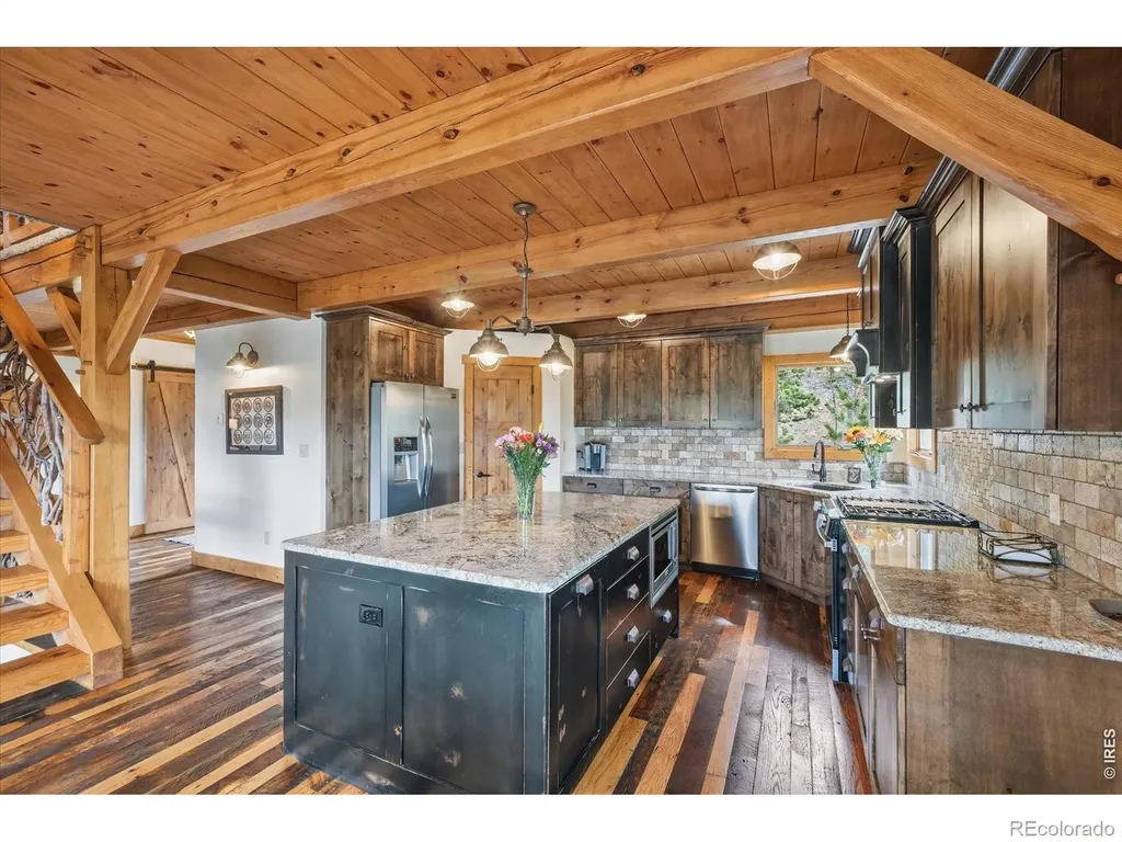 672 Paradise Valley Parkway Black Hawk CO 80422