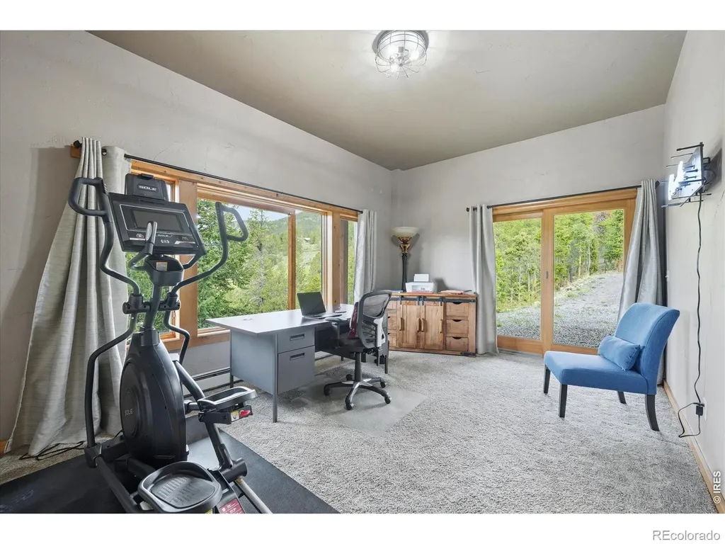 672 Paradise Valley Parkway Black Hawk CO 80422