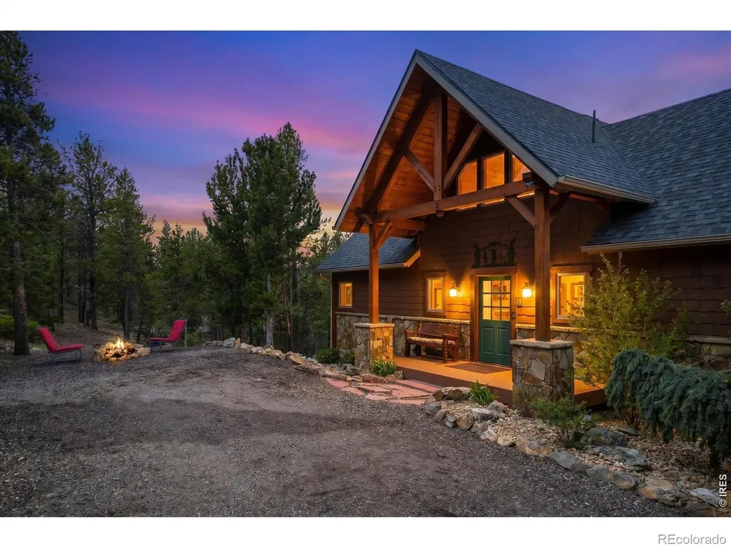 672 Paradise Valley Parkway Black Hawk CO 80422