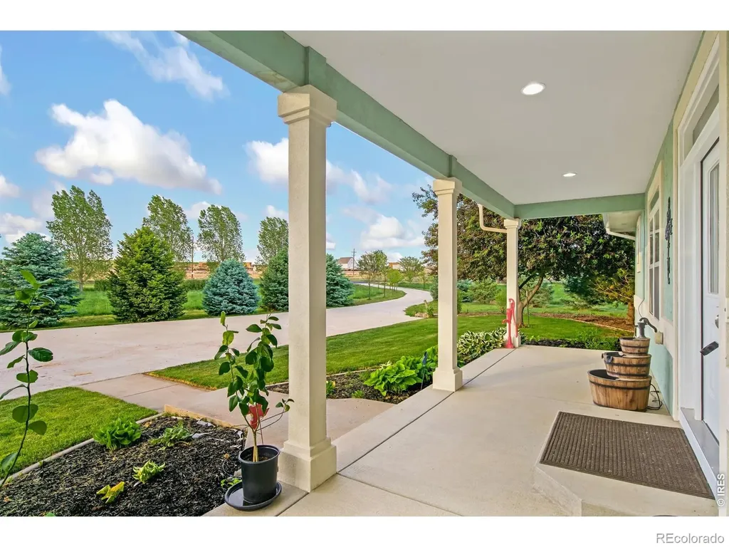 7182 Lakota Lakes Road Johnstown CO 80534