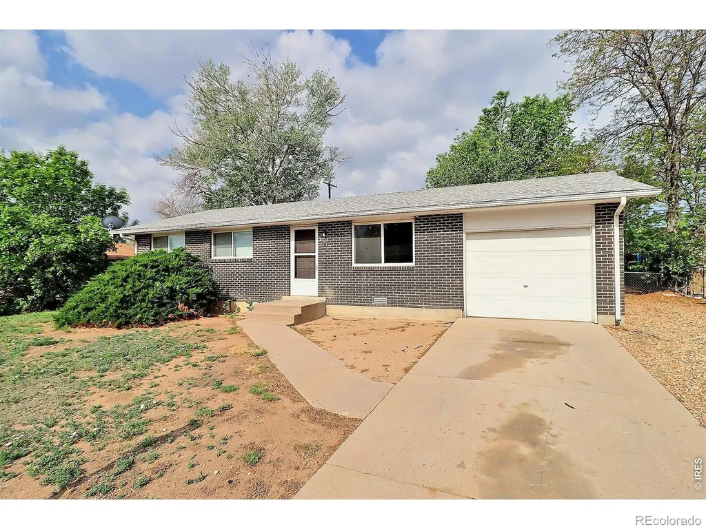 3011 Lakeside Drive Evans CO 80620