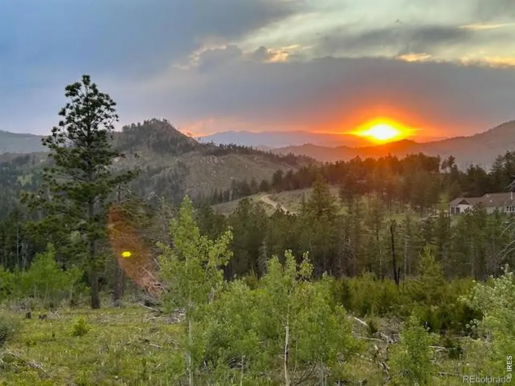 892 Stratton Park Road Bellvue CO 80512