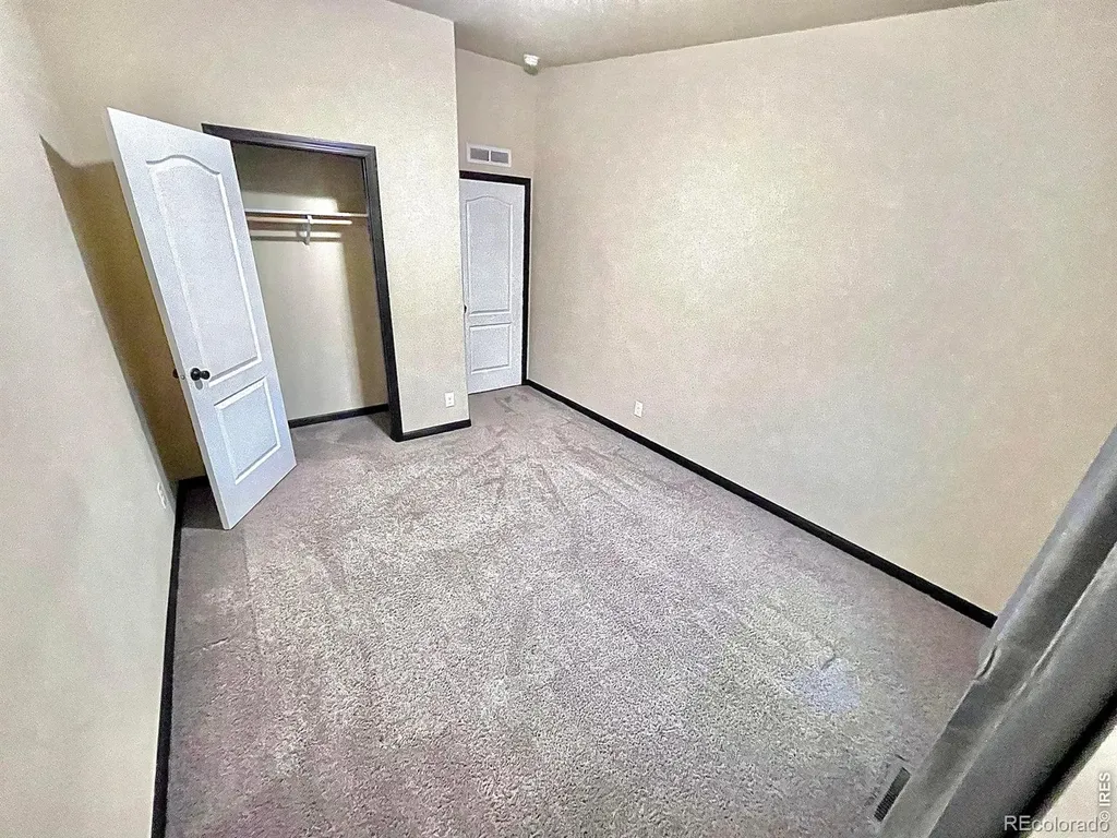 892 Stratton Park Road Bellvue CO 80512