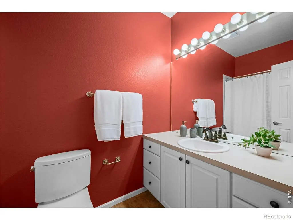329 Wisteria Way Lafayette CO 80026