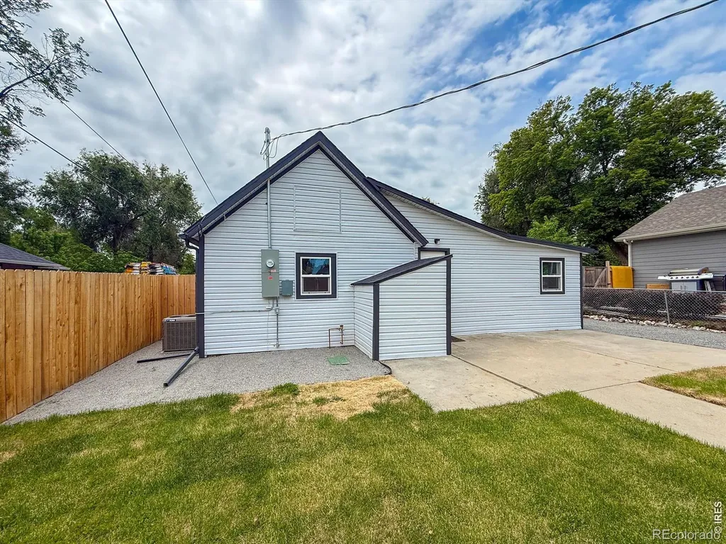 12 Marshall Place Longmont CO 80504