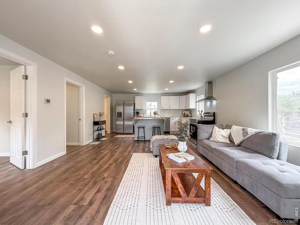 12 Marshall Place Longmont CO 80504