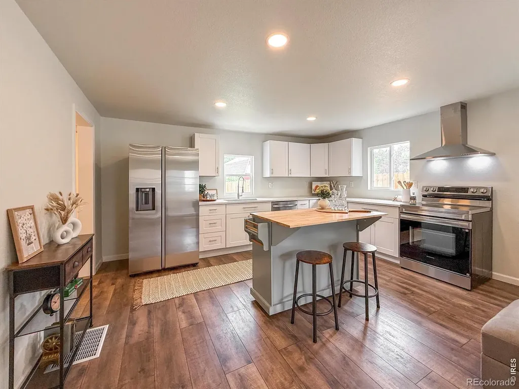 12 Marshall Place Longmont CO 80504
