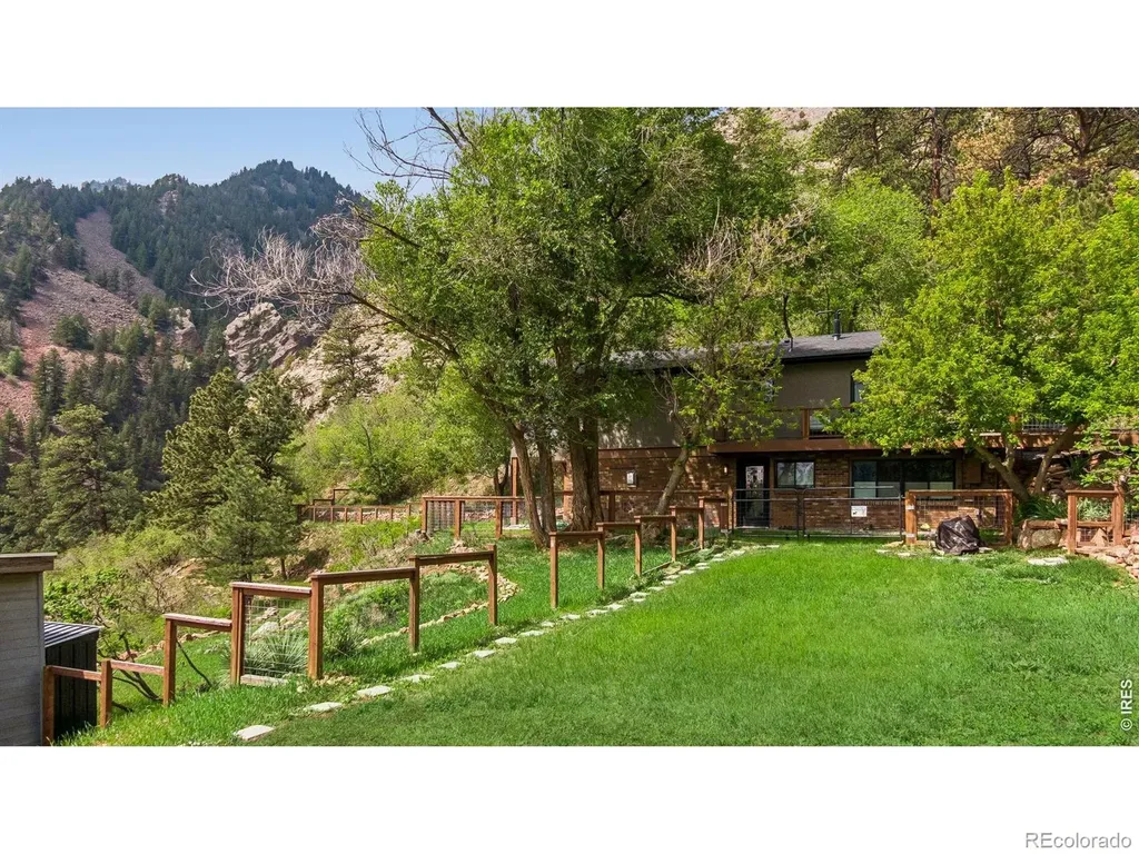 69 Baldwin Circle Eldorado Springs CO 80025