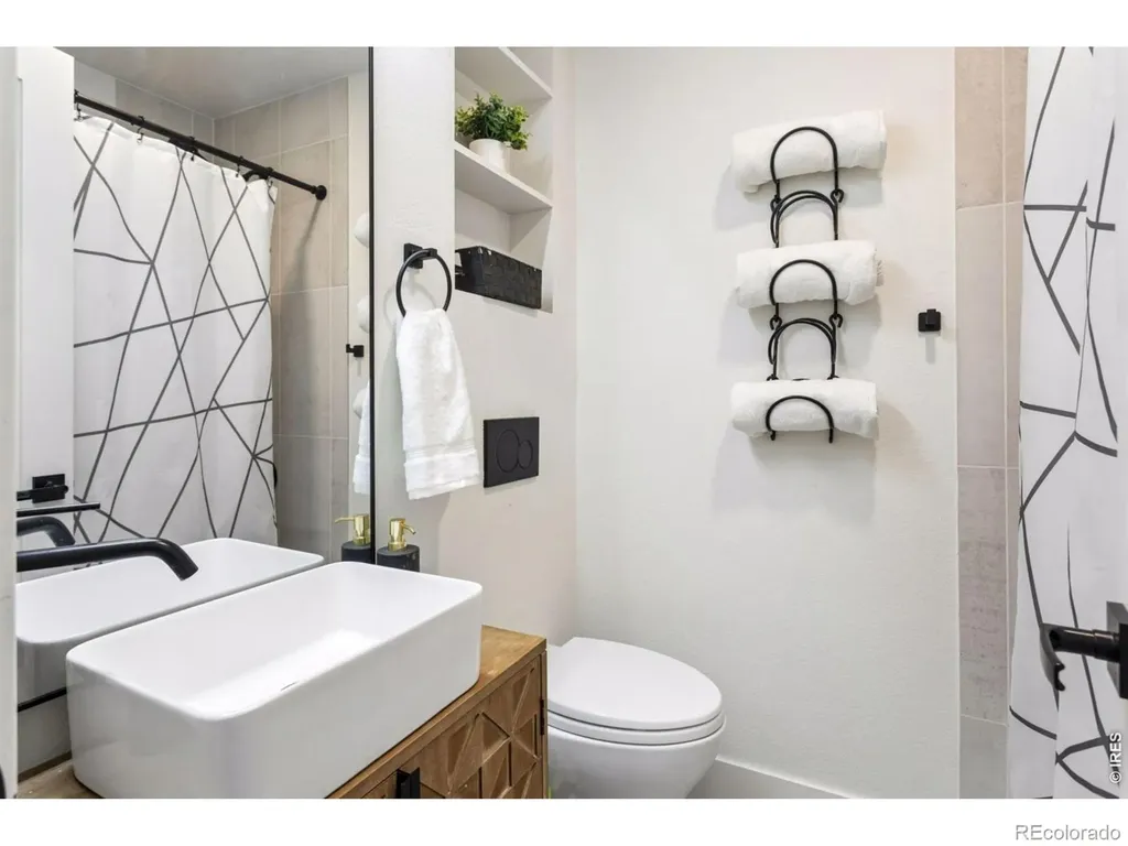 69 Baldwin Circle Boulder CO 80303