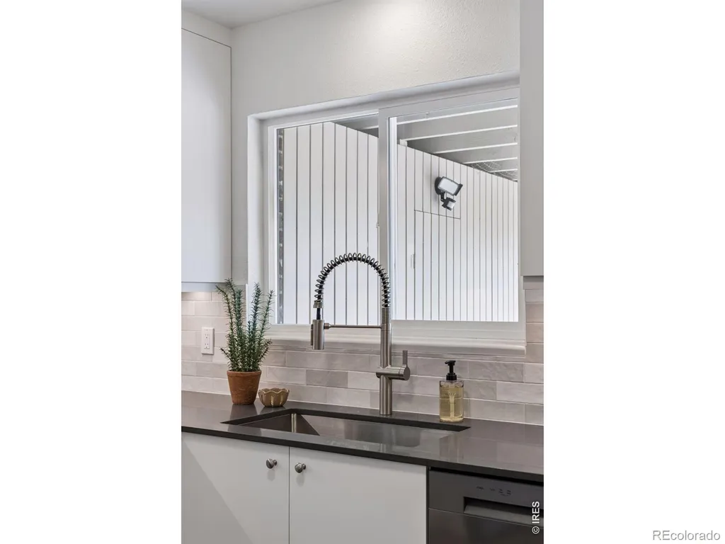 1494 Greenbriar Boulevard Boulder CO 80305
