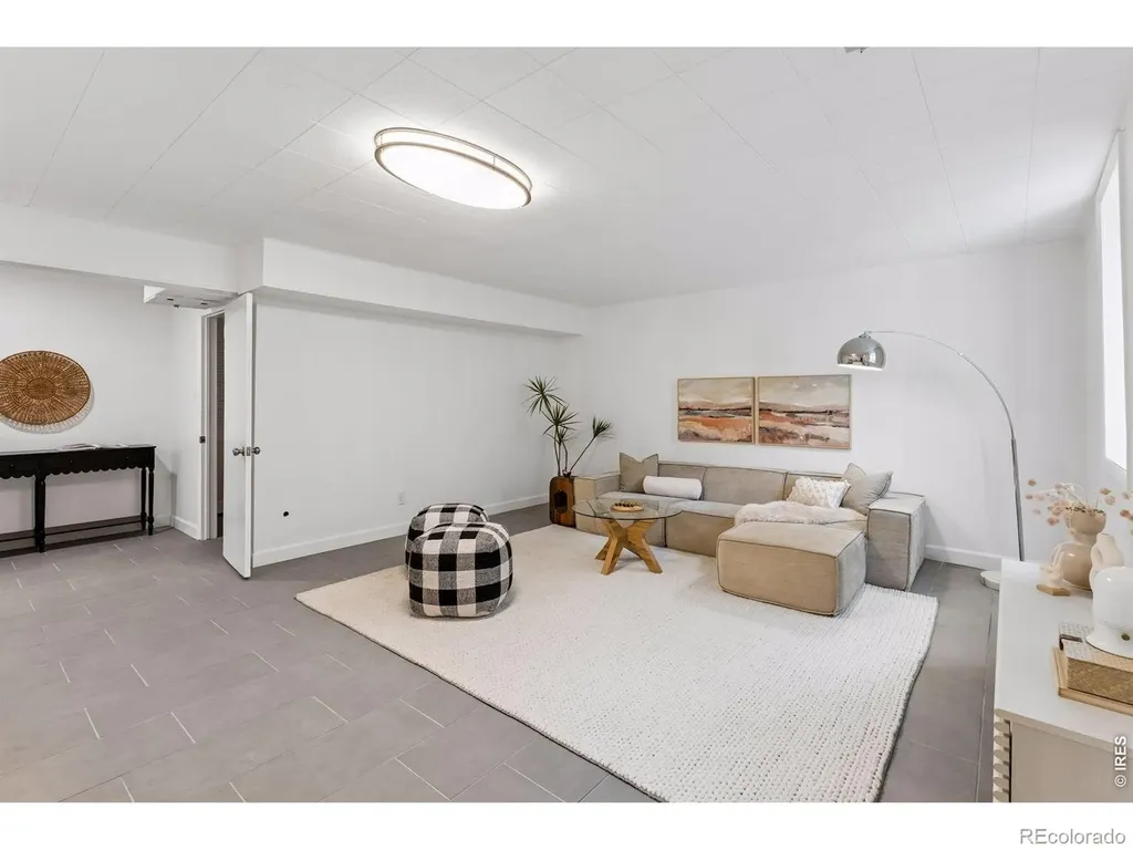 1494 Greenbriar Boulevard Boulder CO 80305