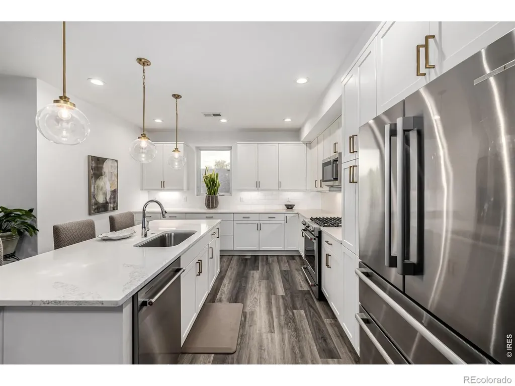 6820 E Lowry Boulevard Denver CO 80230