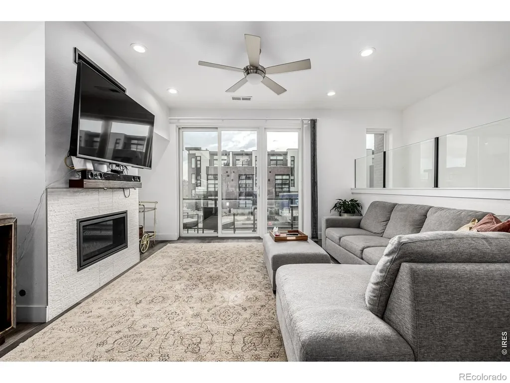 6820 E Lowry Boulevard Denver CO 80230