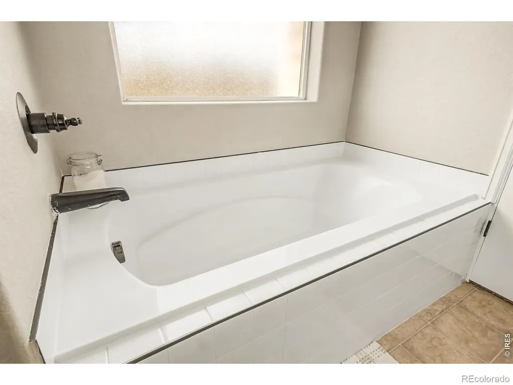 1817 106th Avenue Greeley CO 80634