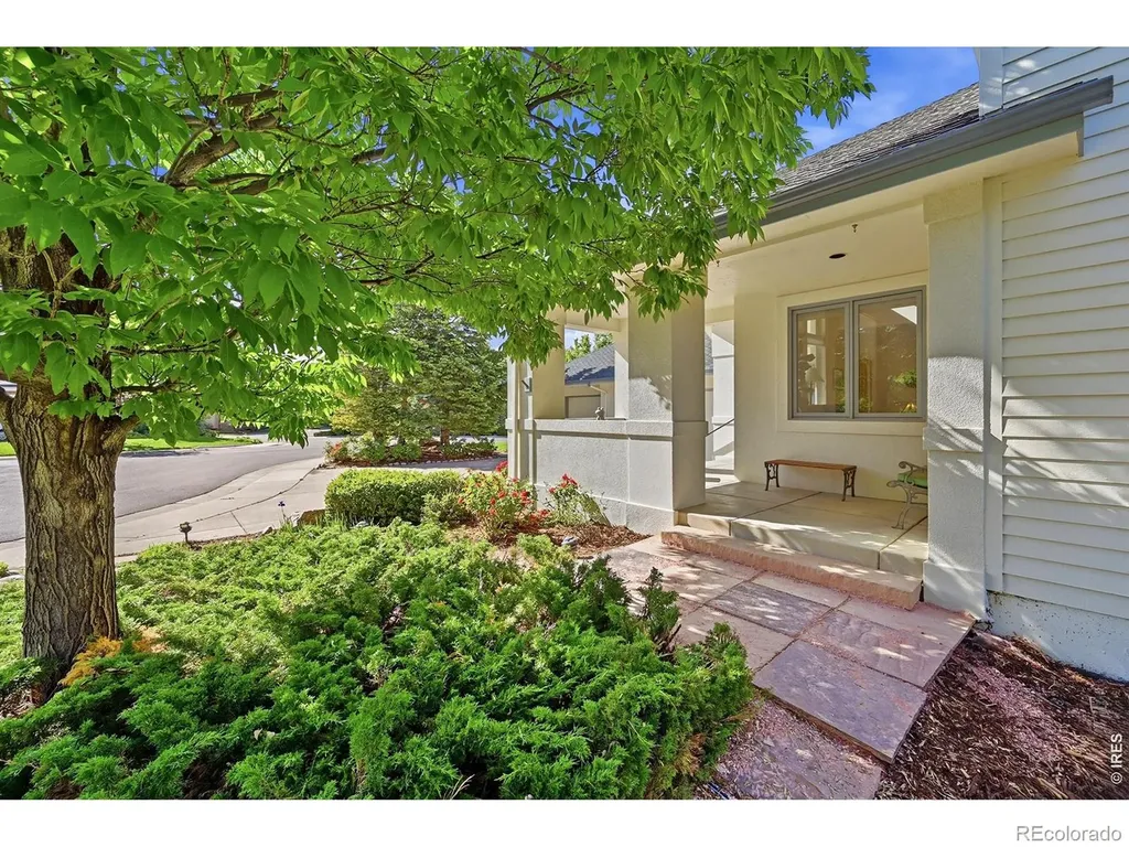 547 Sawtooth Point Lafayette CO 80026