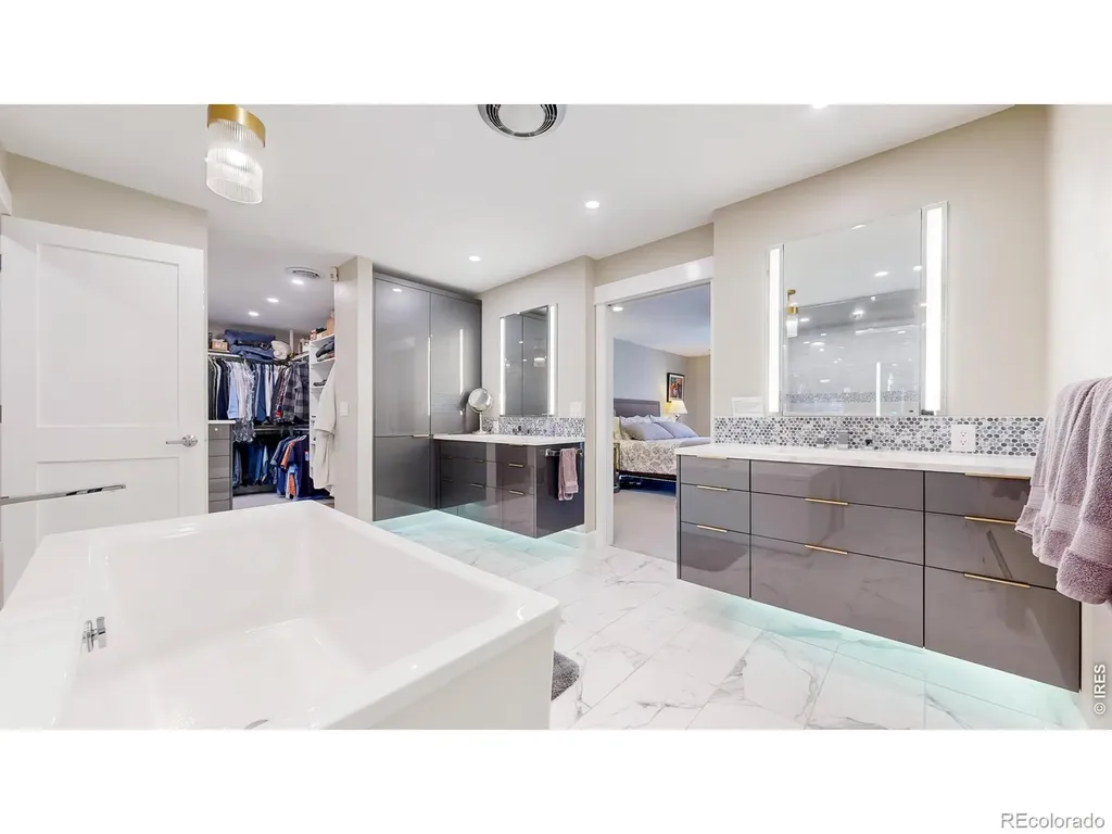 463 Locust Street Denver CO 80220