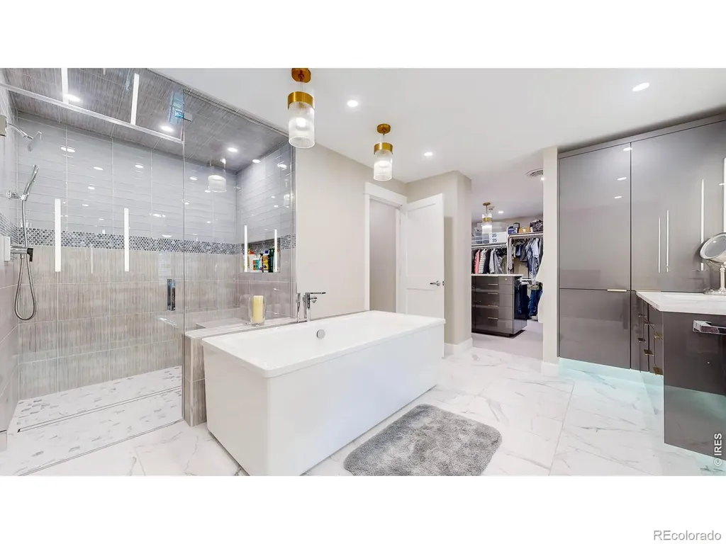 463 Locust Street Denver CO 80220