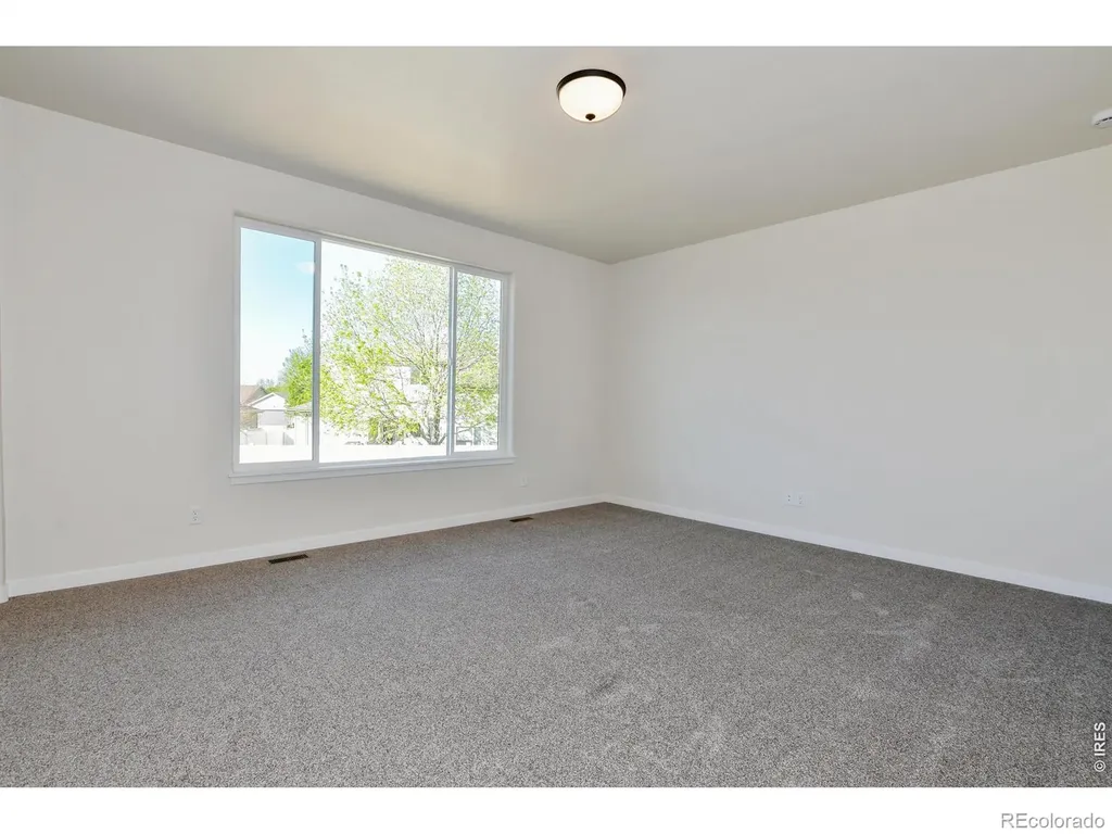 1039 Crown Sparrow Street Johnstown CO 80534