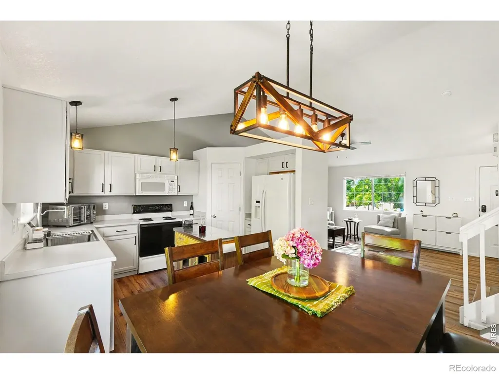 5399 Wolf Court Longmont CO 80504