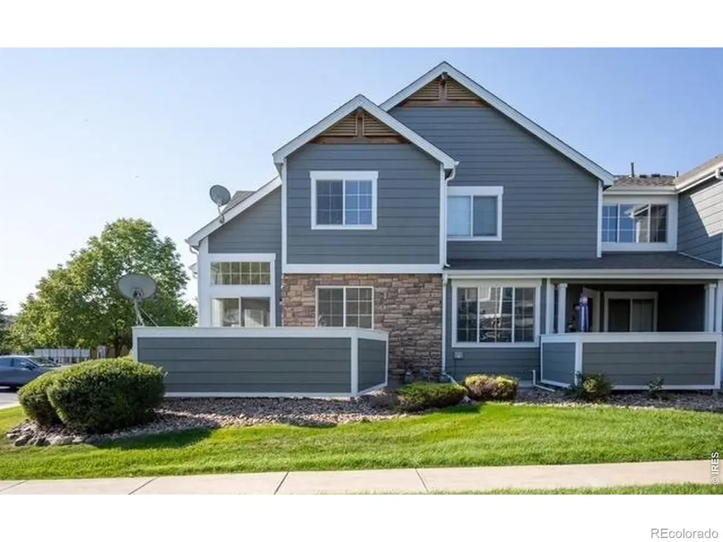 805 Summer Hawk Drive Longmont CO 80504