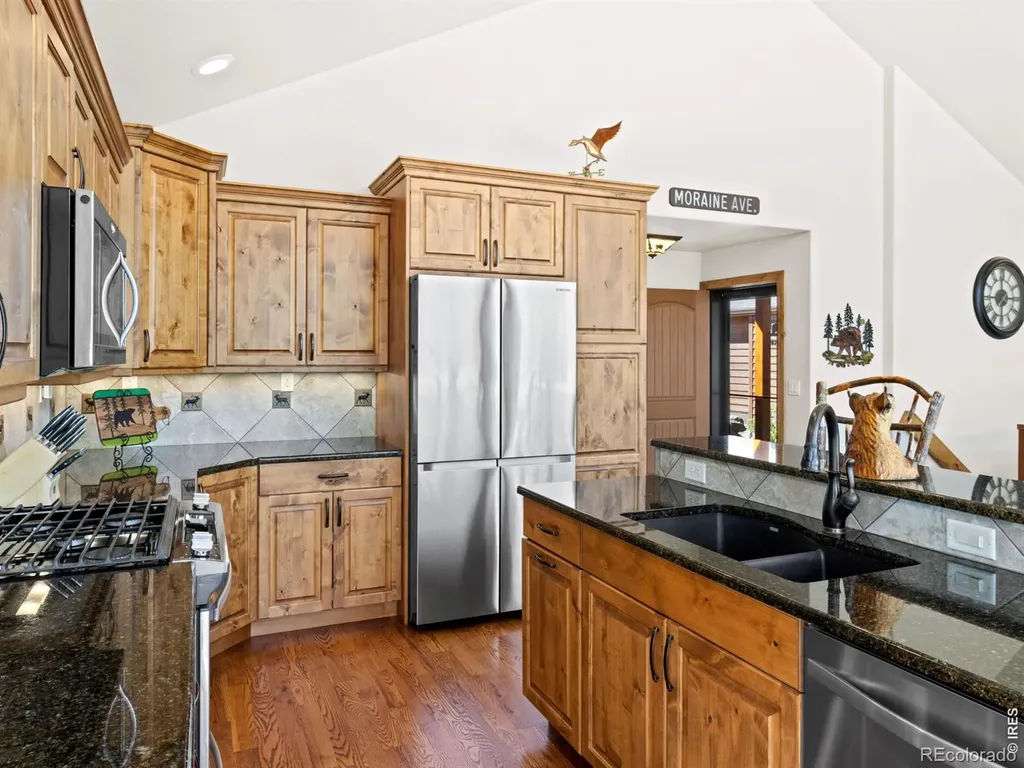 696 Moreau Lane Estes Park CO 80517